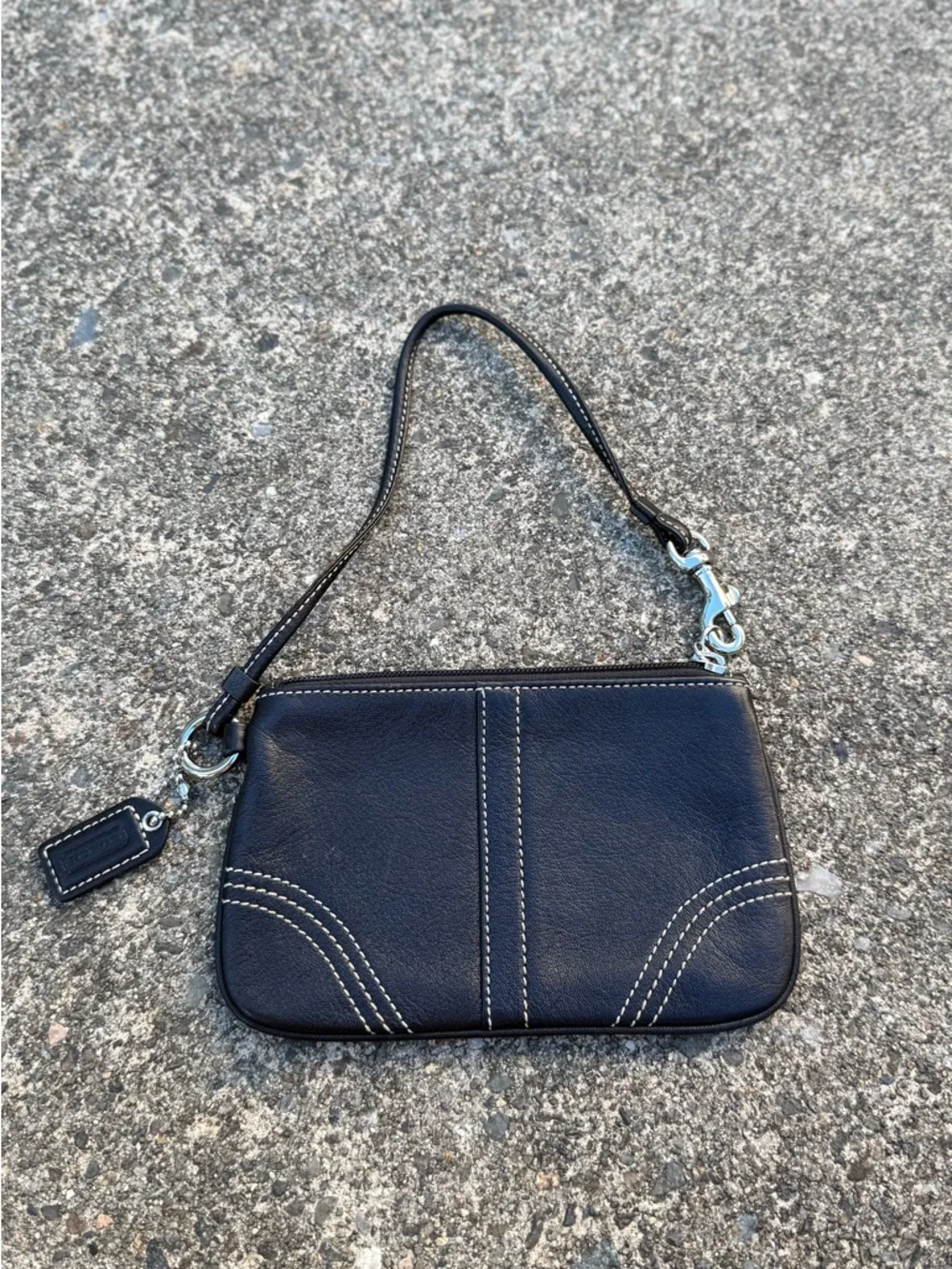 Coach Black Leather Wristlet Clutch Zip Pouch Signature Tag
